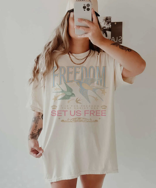 Freedom Graphic Tee